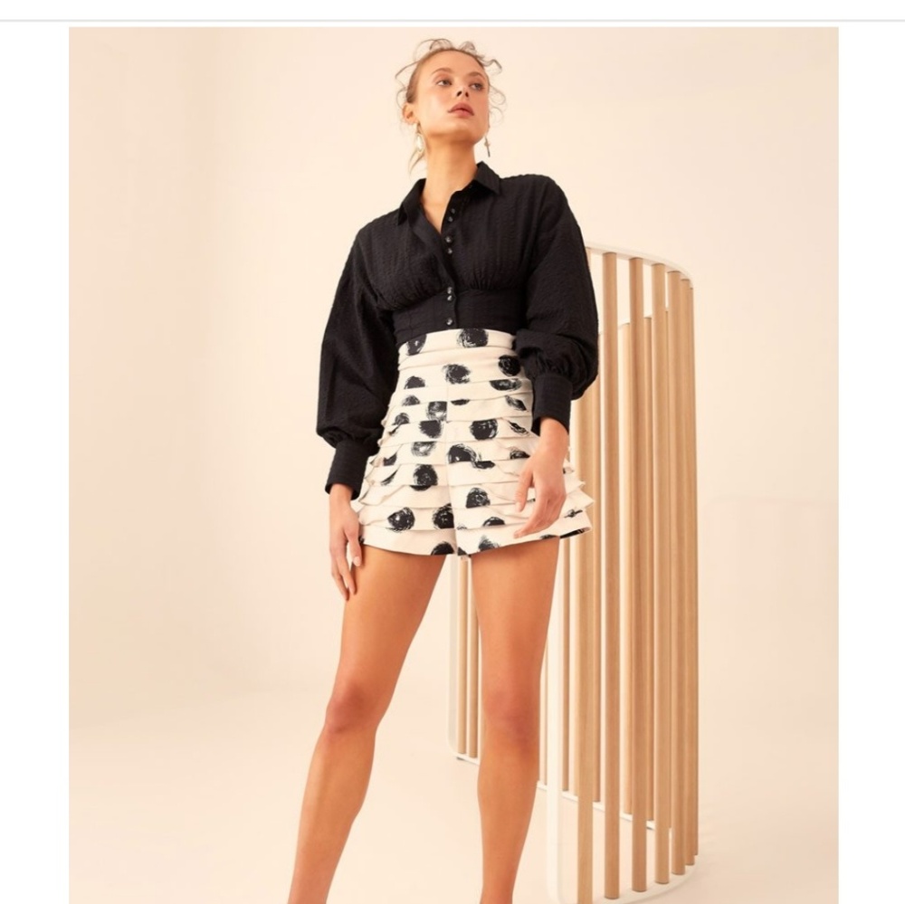 C/meo Collective Thousand Times Short 